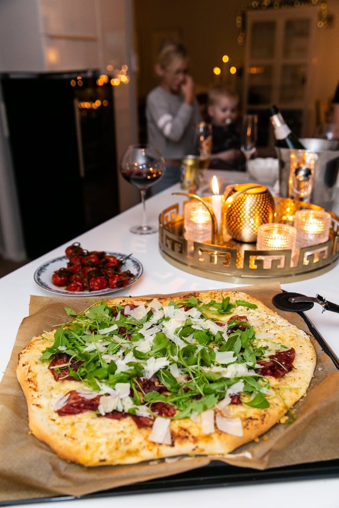 Pizza Bianco med vitlök & champinjoner 56kilo.se Recept