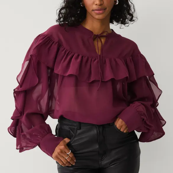 Blus med Volang