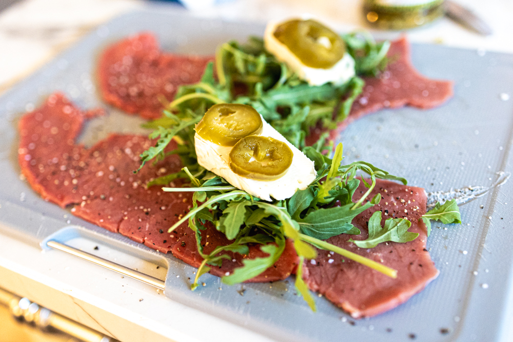 Lovbiffsknyten – fyllda med ädelost, ruccola och jalapeño