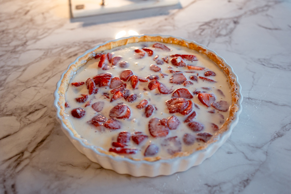jordgubbspaj low carb glutenfri serveringsklar
