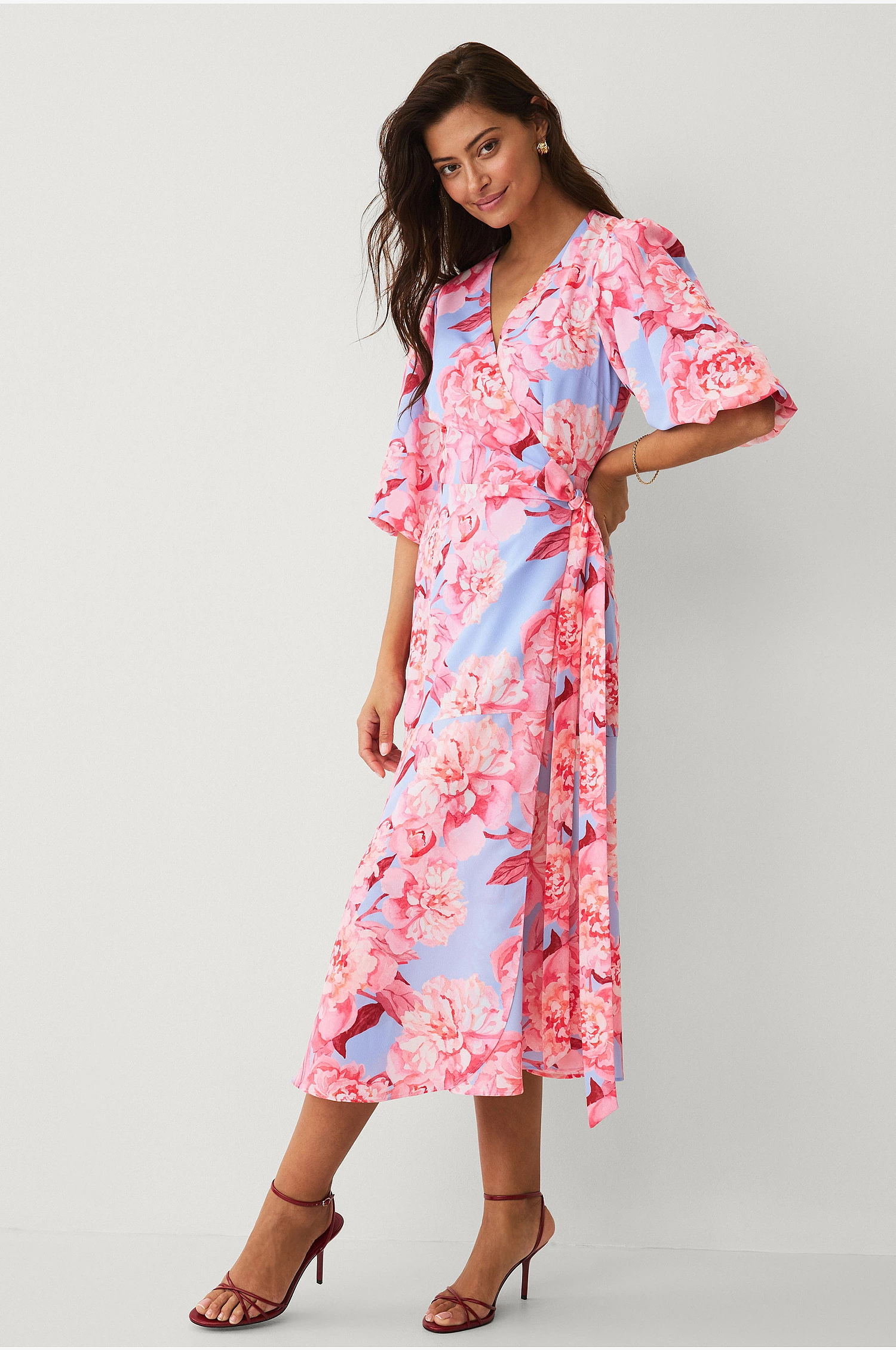 Klänning med puffärm