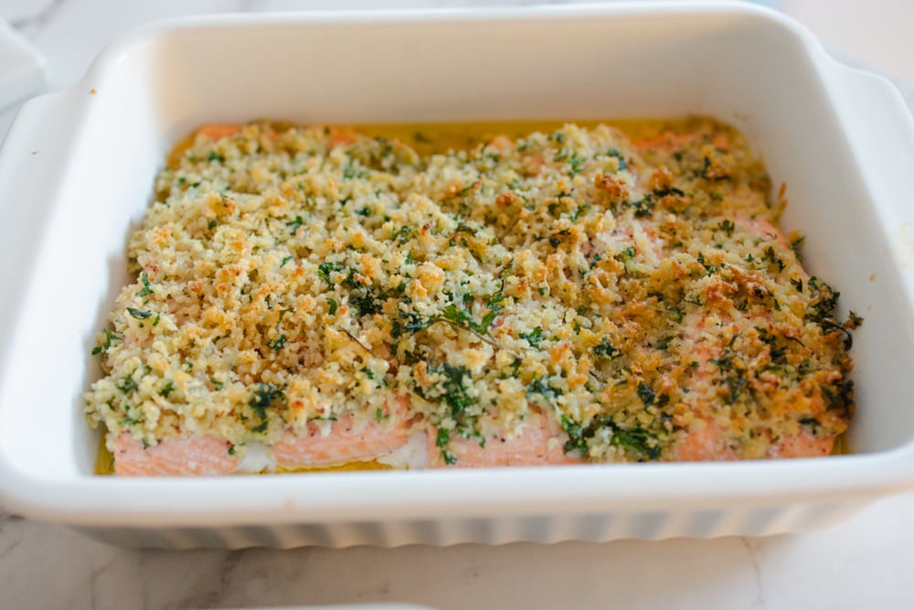 Parmesanpanerad lax med sparris och hollandaise