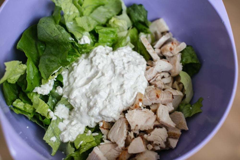 Caesarwrap med kyckling och proteinrik caesardressing